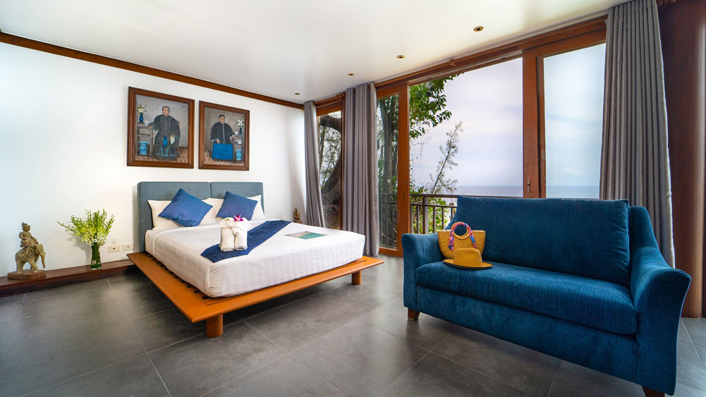Villa Chada - Restful guest bedroom one